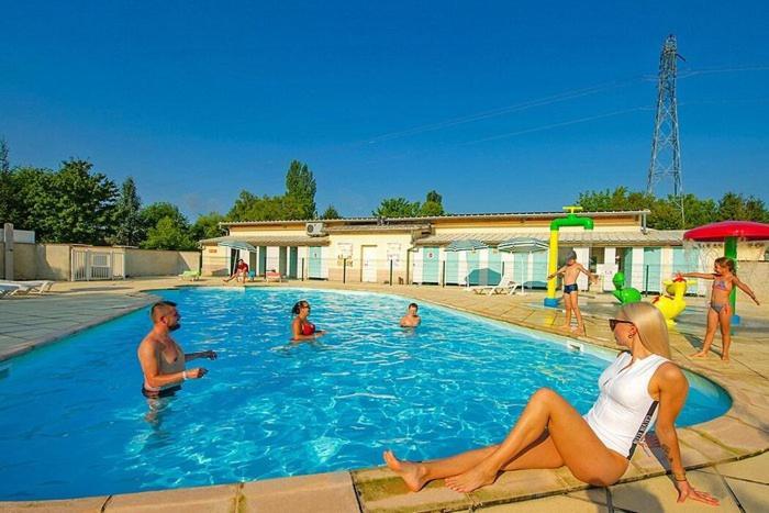 Le Muscat Hotel Boofzheim Exterior photo